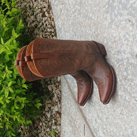 Lucchese Brown Cowboy Boots with Decorative Stitching Size 9.5 - Picture 14 of 16